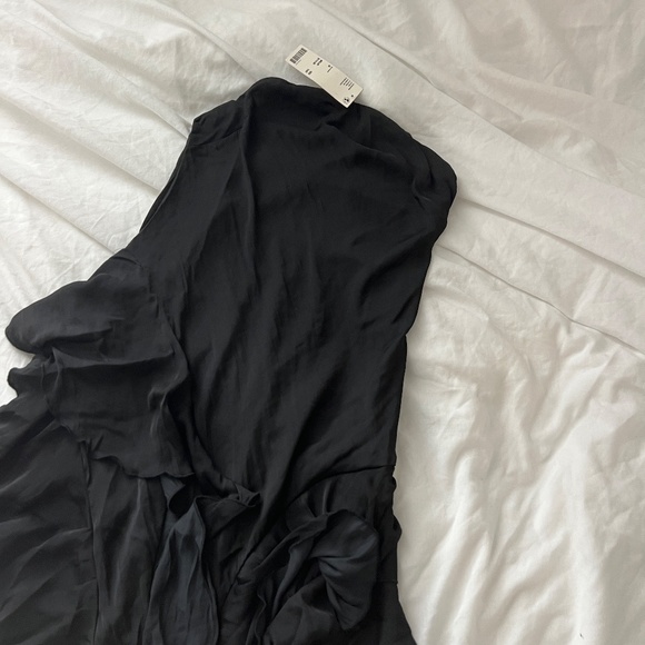 Urban outfitters strapless Asymmetrical Bandeau Dress - Picture 2 of 3